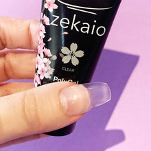 Cargar imagen en el visor de la galería, The Cherry Blossom Collection 🌸 Incluye 6 colores de Polygel, Lámpara UV/LED y un Set hermoso. Todo en una Mochila + Bolsita de 🎁 REGALO!!!
